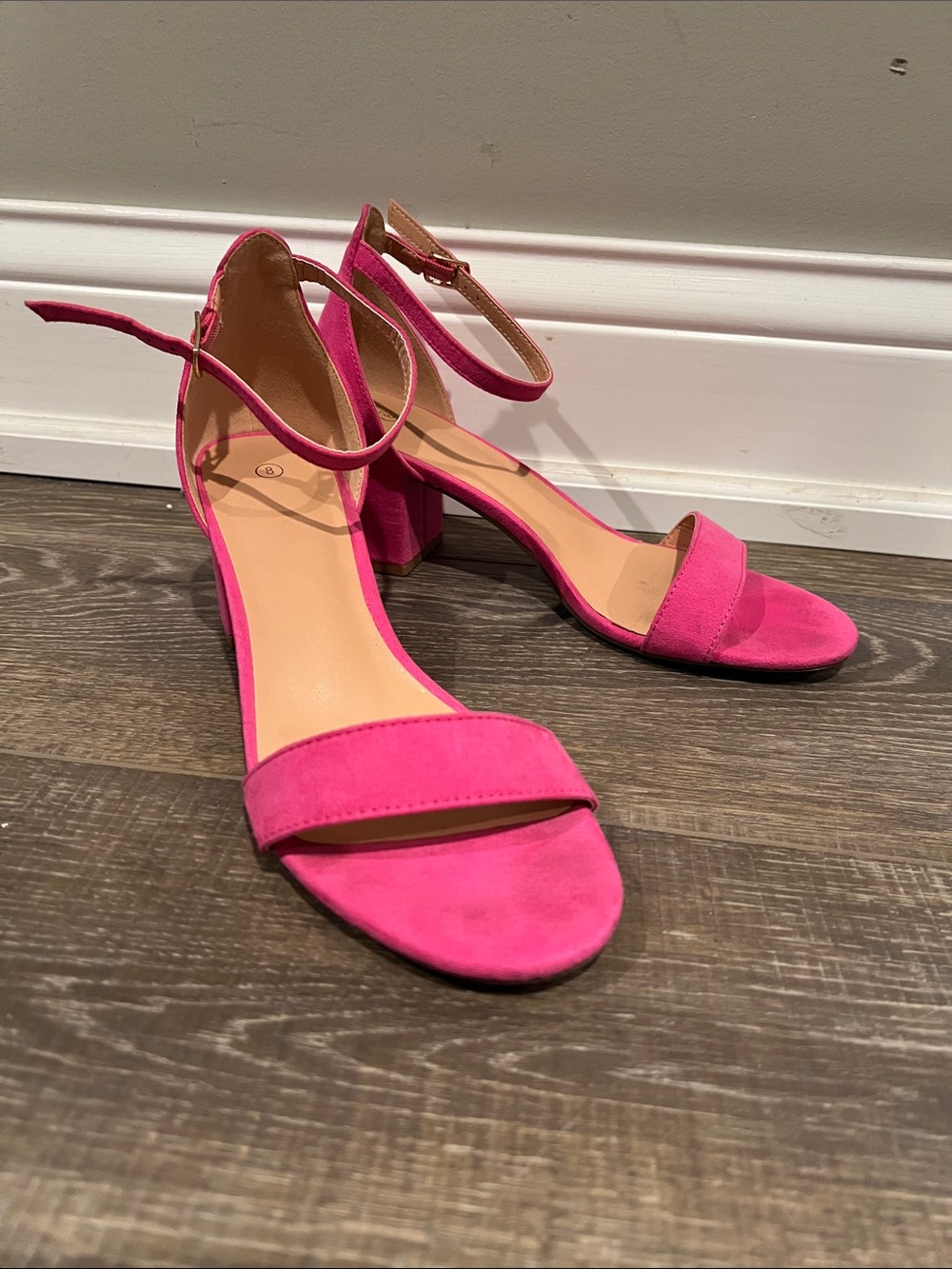 Pink suede sandal